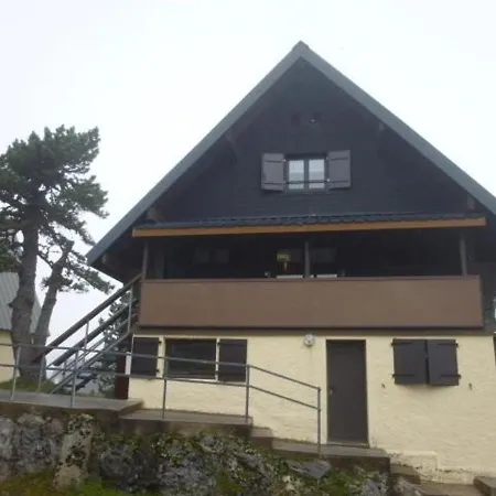 Chalet Lumineux A - 15 Pers, Equipements Complets, Ideale Familles Et Groupes. - Fr-1-602-41 *